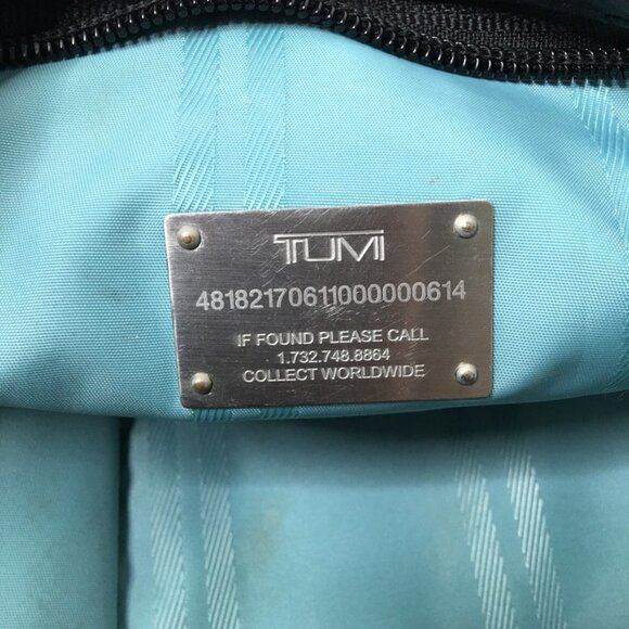 Tumi Women's Black Nylon Canvas Briefcase Laptop Messenger Bag 12.5 x 10.5 - Picture 13 of 16